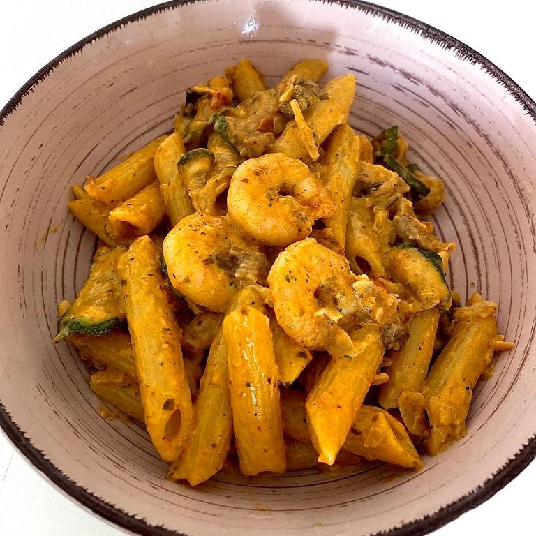 Verführerisches Rezept Pasta 'Ortolana' in RossoSahneSauce mit zart